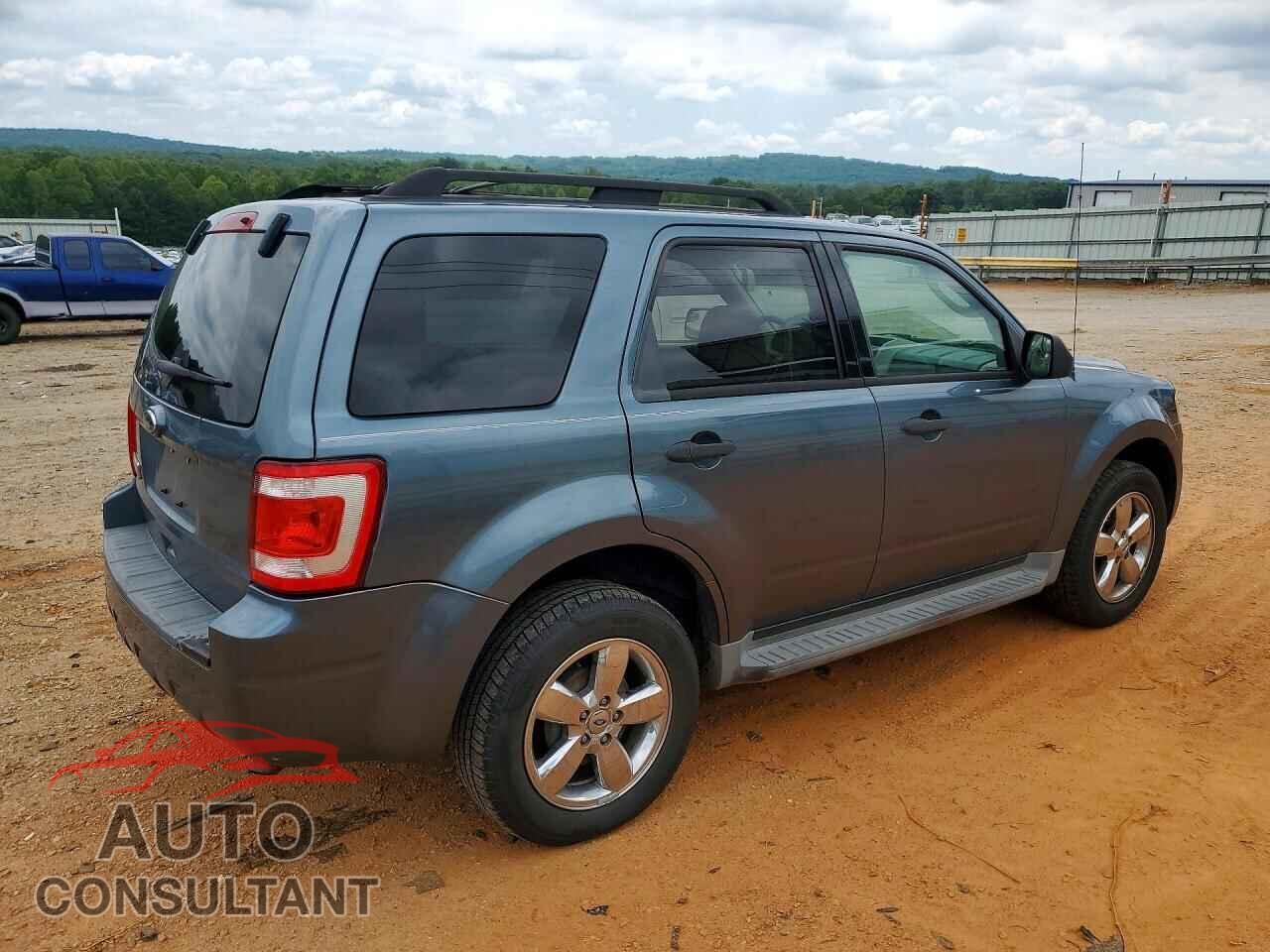 FORD ESCAPE 2010 - 1FMCU0D73AKD24618