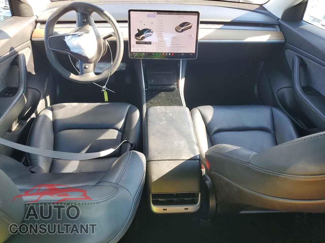 TESLA MODEL 3 2020 - 5YJ3E1EBXLF637885