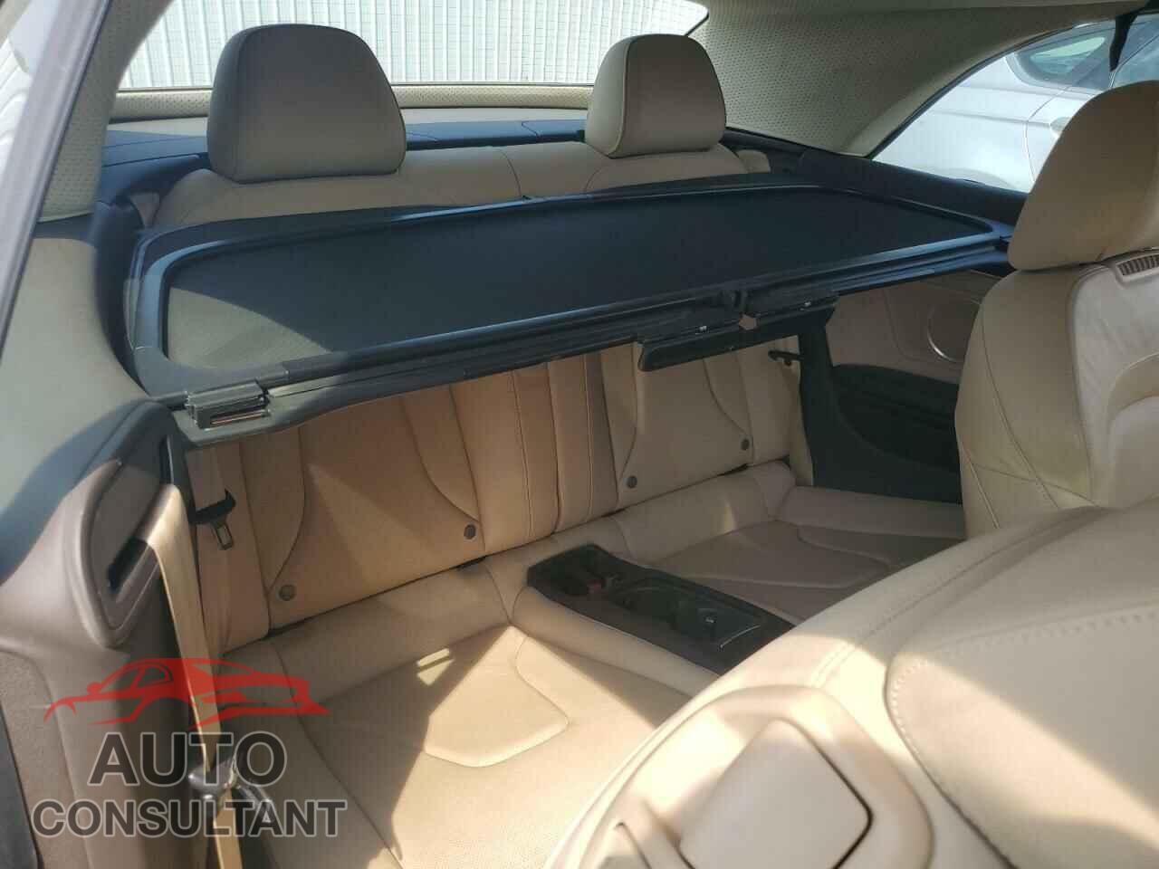 AUDI A5 2014 - WAULFAFH1EN001860