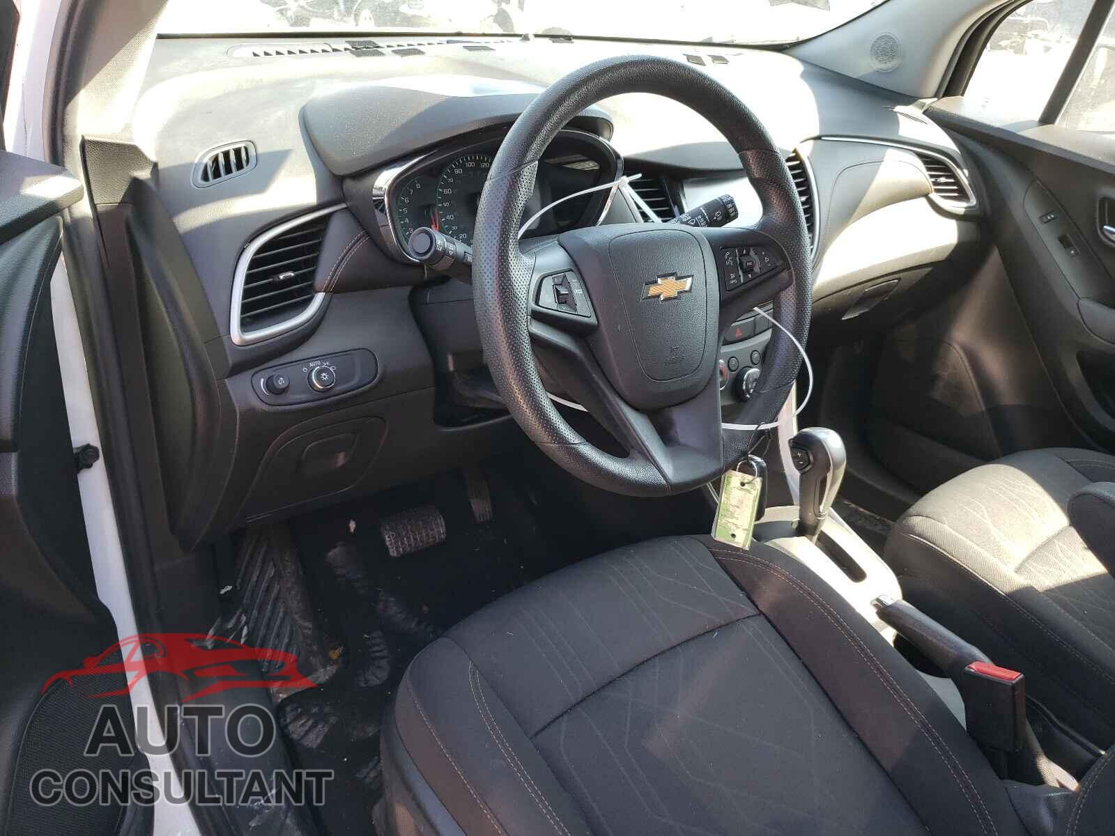 CHEVROLET C/K2500 2017 - KL7CJLSB9HB085654