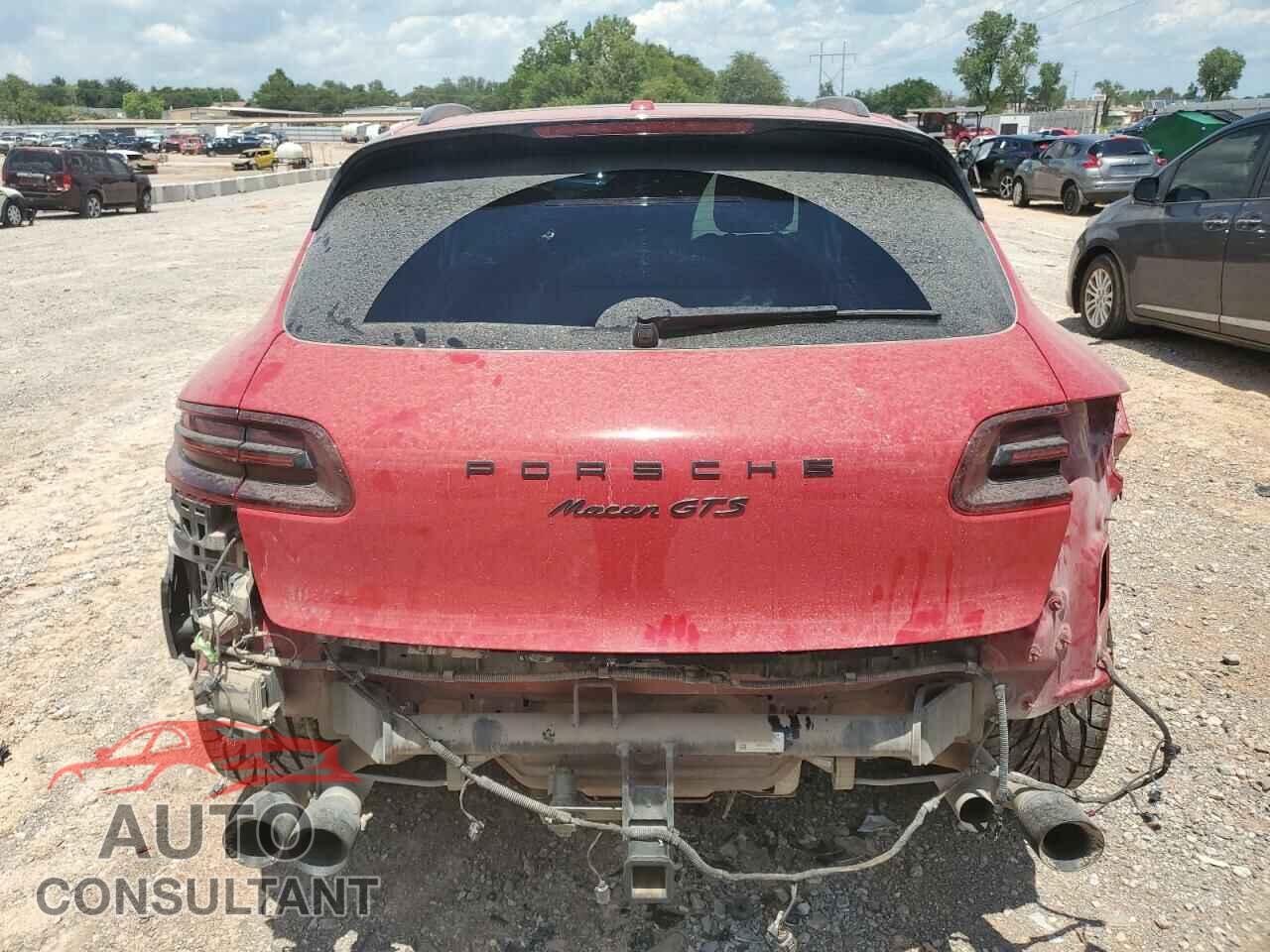 PORSCHE MACAN 2018 - WP1AG2A51JLB64250