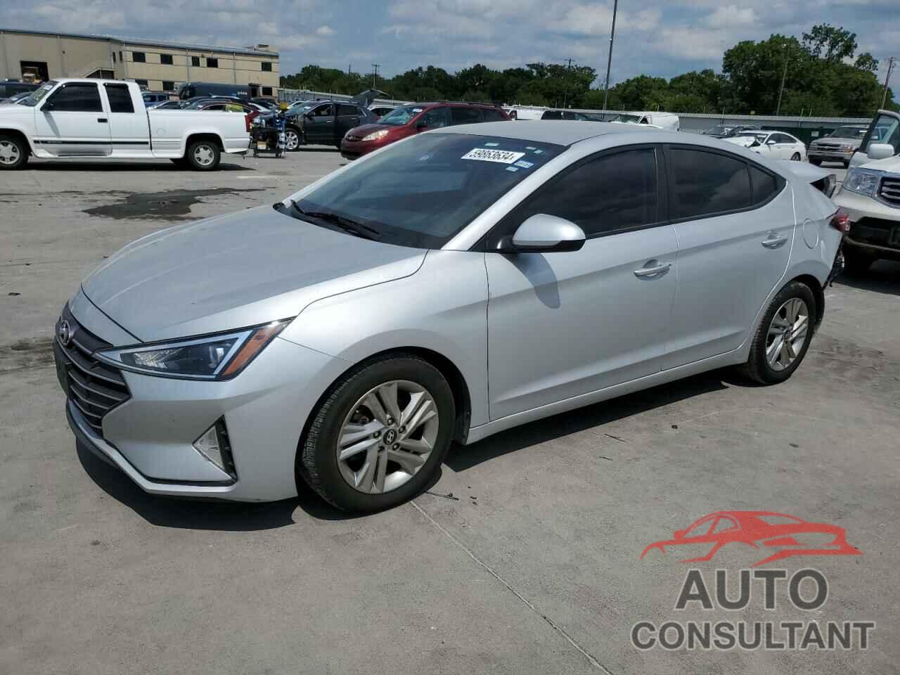 HYUNDAI ELANTRA 2019 - 5NPD84LF8KH469568