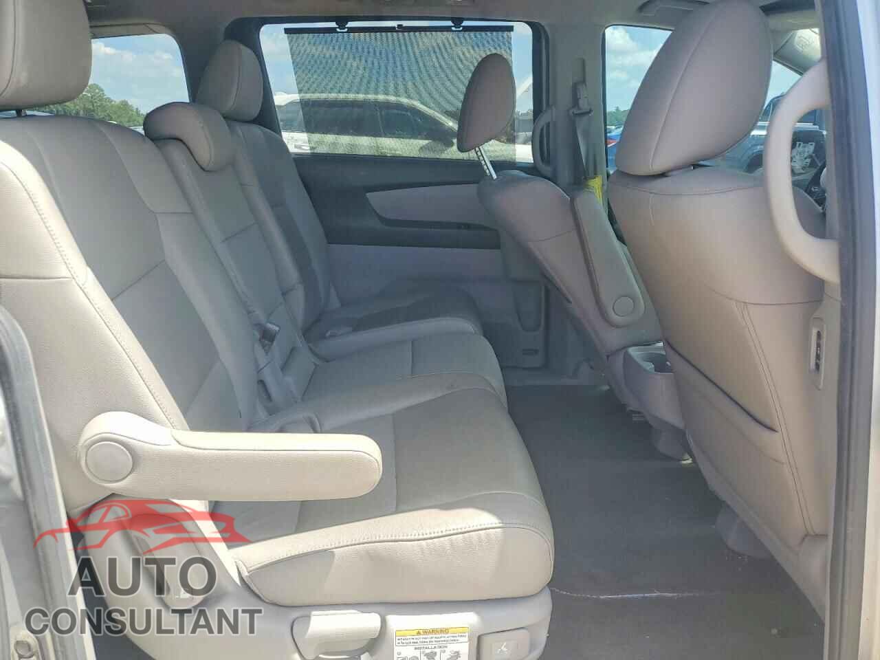 HONDA ODYSSEY 2015 - 5FNRL5H66FB044972