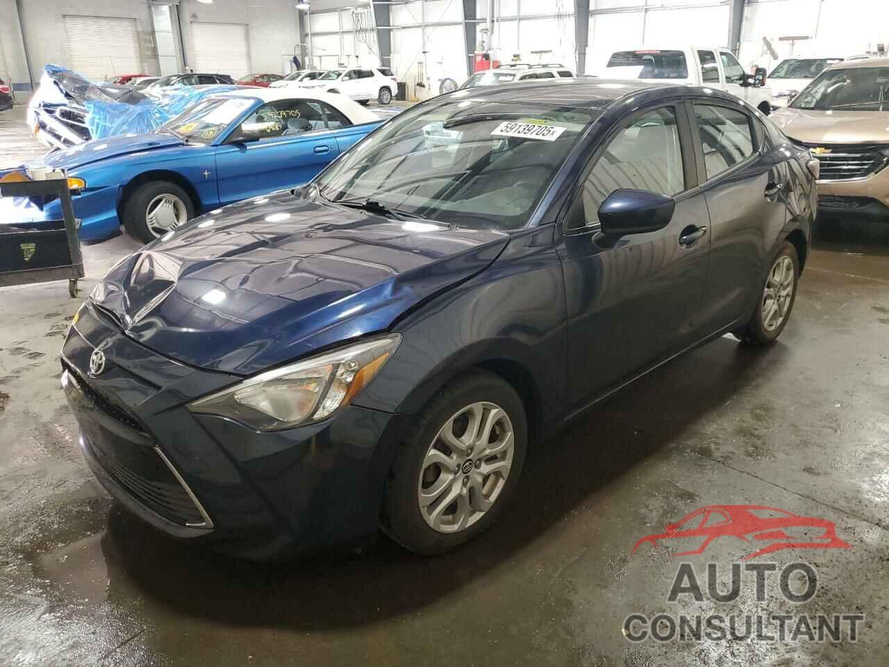 TOYOTA YARIS 2017 - 3MYDLBYV6HY174582