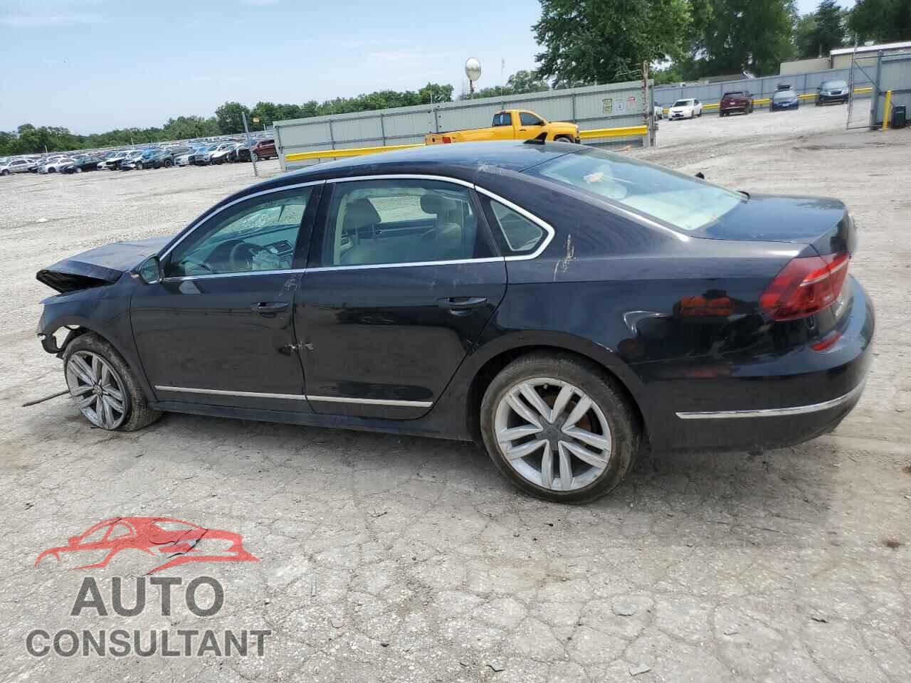 VOLKSWAGEN PASSAT 2017 - 1VWCT7A37HC079678