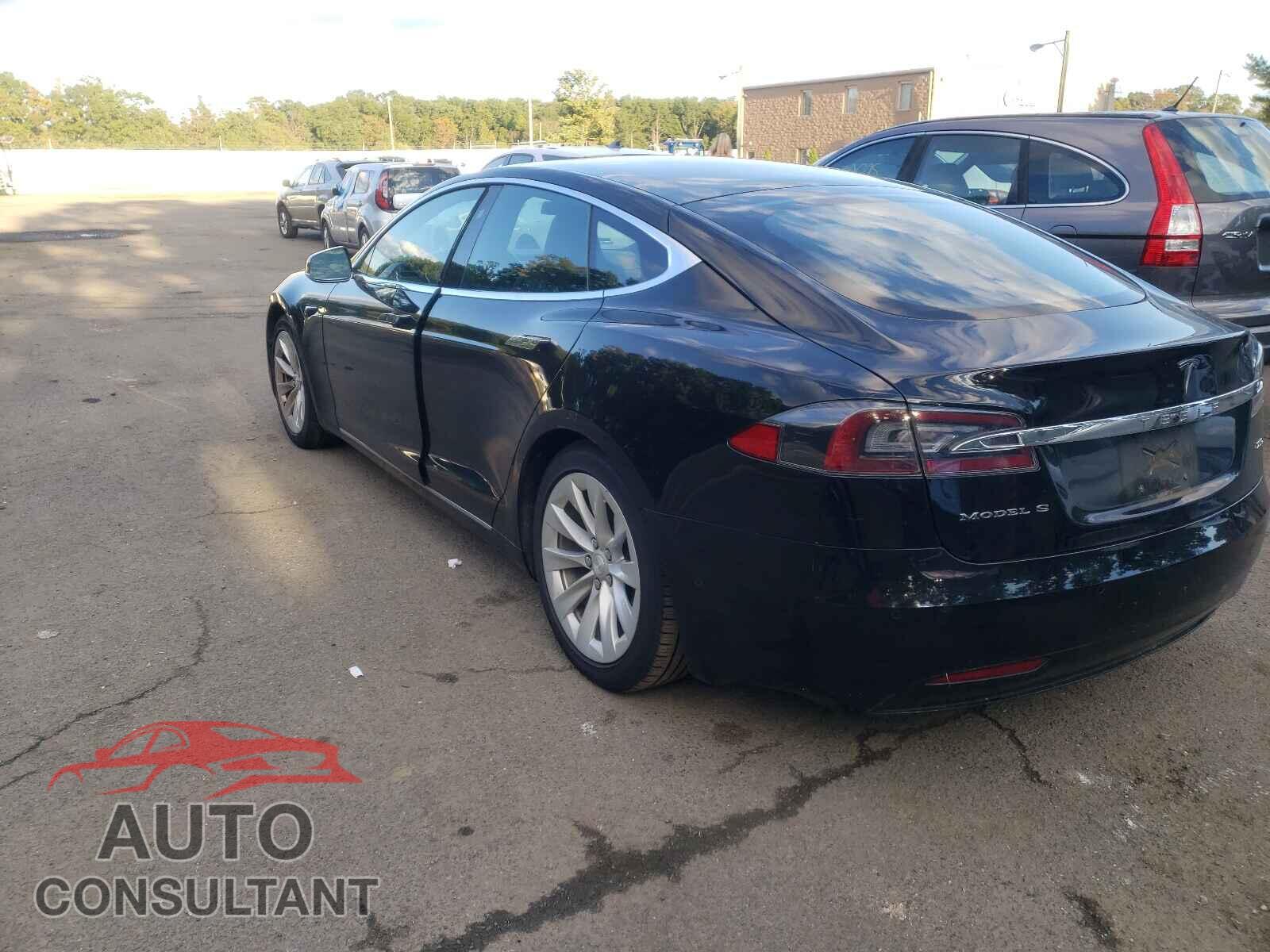 TESLA MODEL S 2018 - 5YJSA1E27JF243488