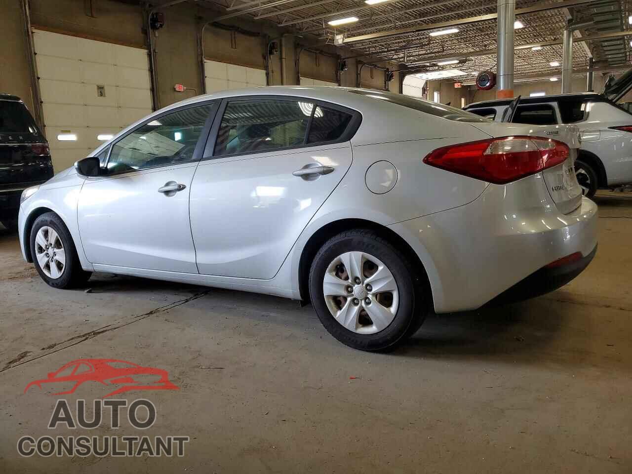 KIA FORTE 2015 - KNAFK4A67F5376170