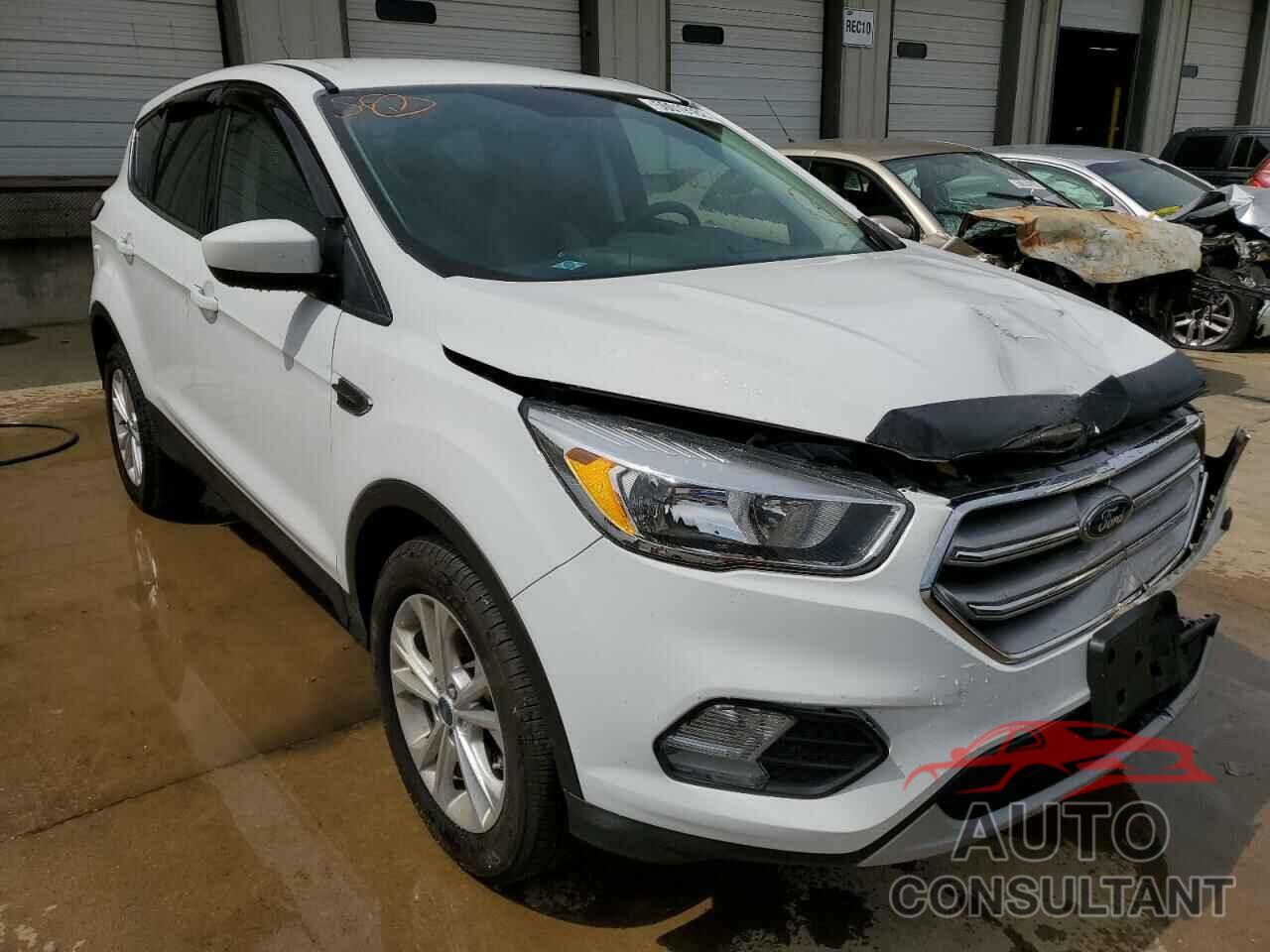 FORD ESCAPE 2017 - 1FMCU0GD2HUF00090