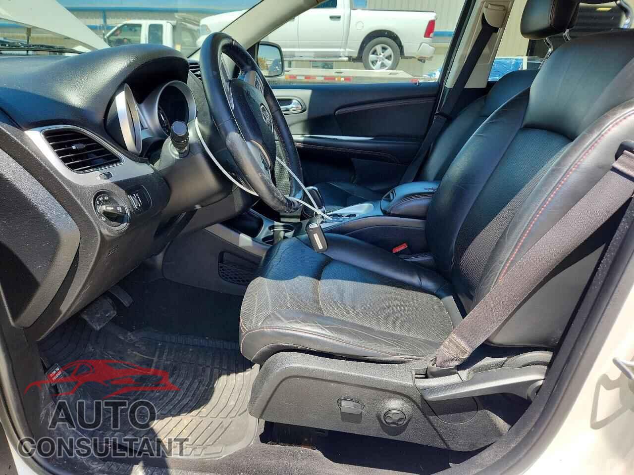 DODGE JOURNEY 2015 - 3C4PDCEG5FT637505