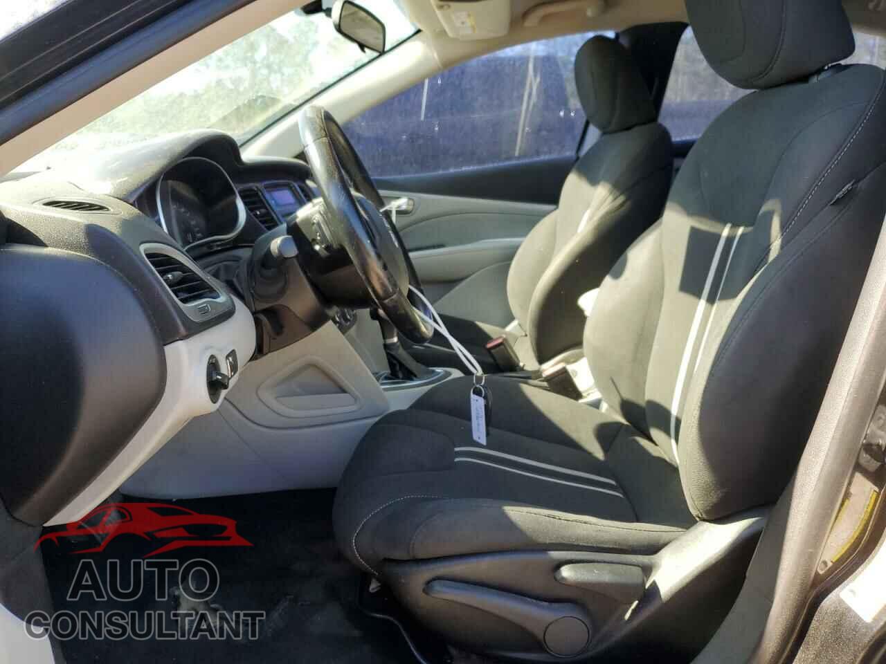DODGE DART 2013 - 1C3CDFBA4DD341530