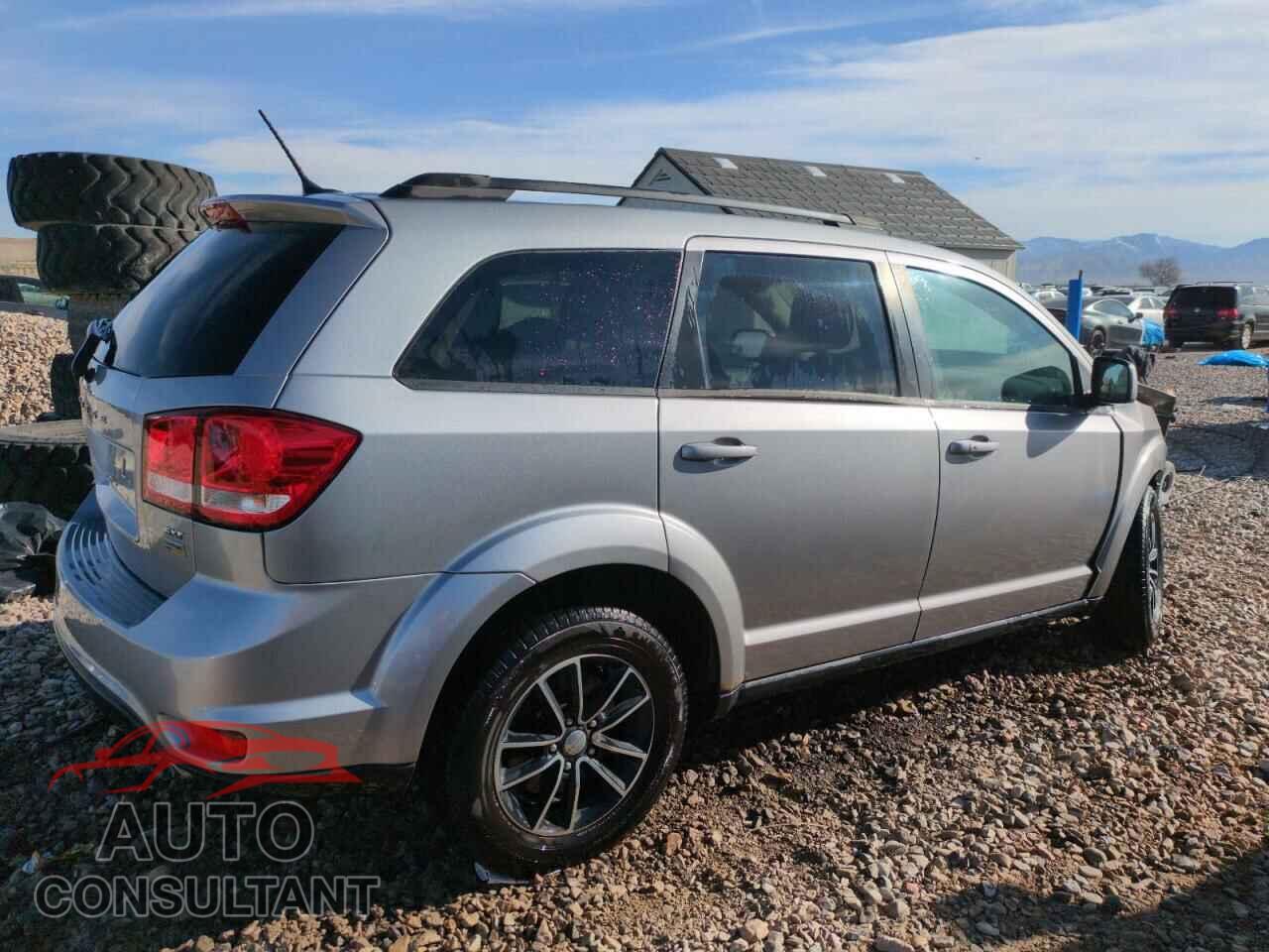 DODGE JOURNEY 2015 - 3C4PDCBG3FT560959