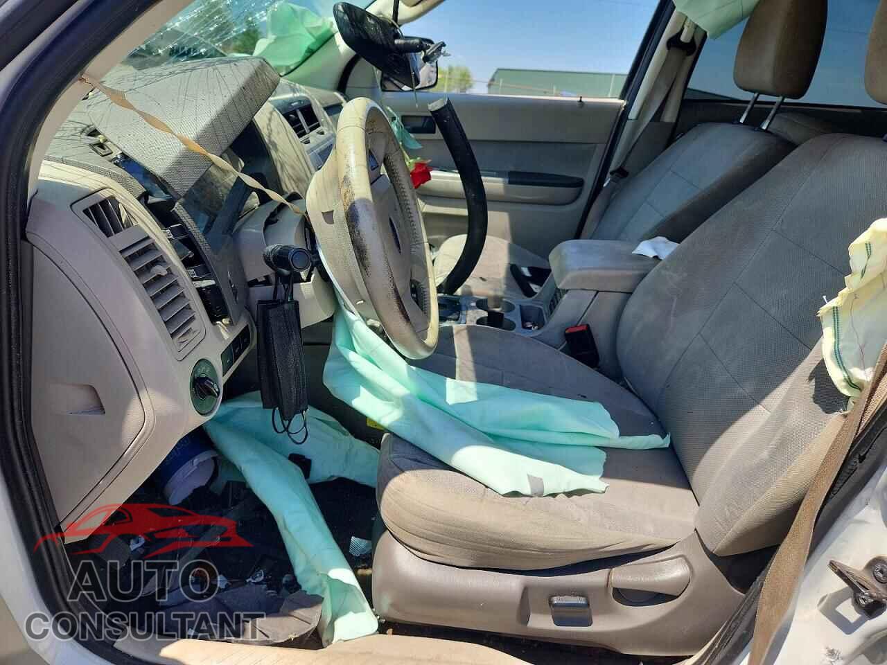 FORD ESCAPE 2011 - 1FMCU0D76BKC48460
