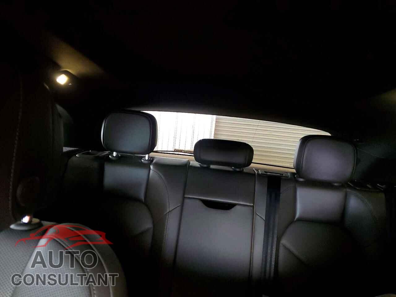 PORSCHE MACAN 2018 - WP1AA2A55JLB22410