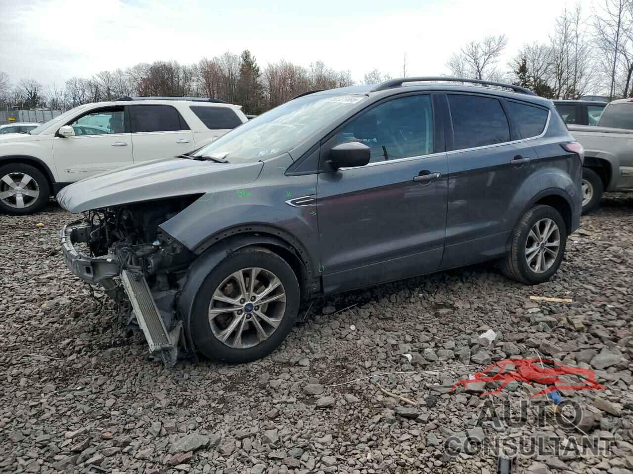 FORD ESCAPE 2017 - 1FMCU9GDXHUE62404
