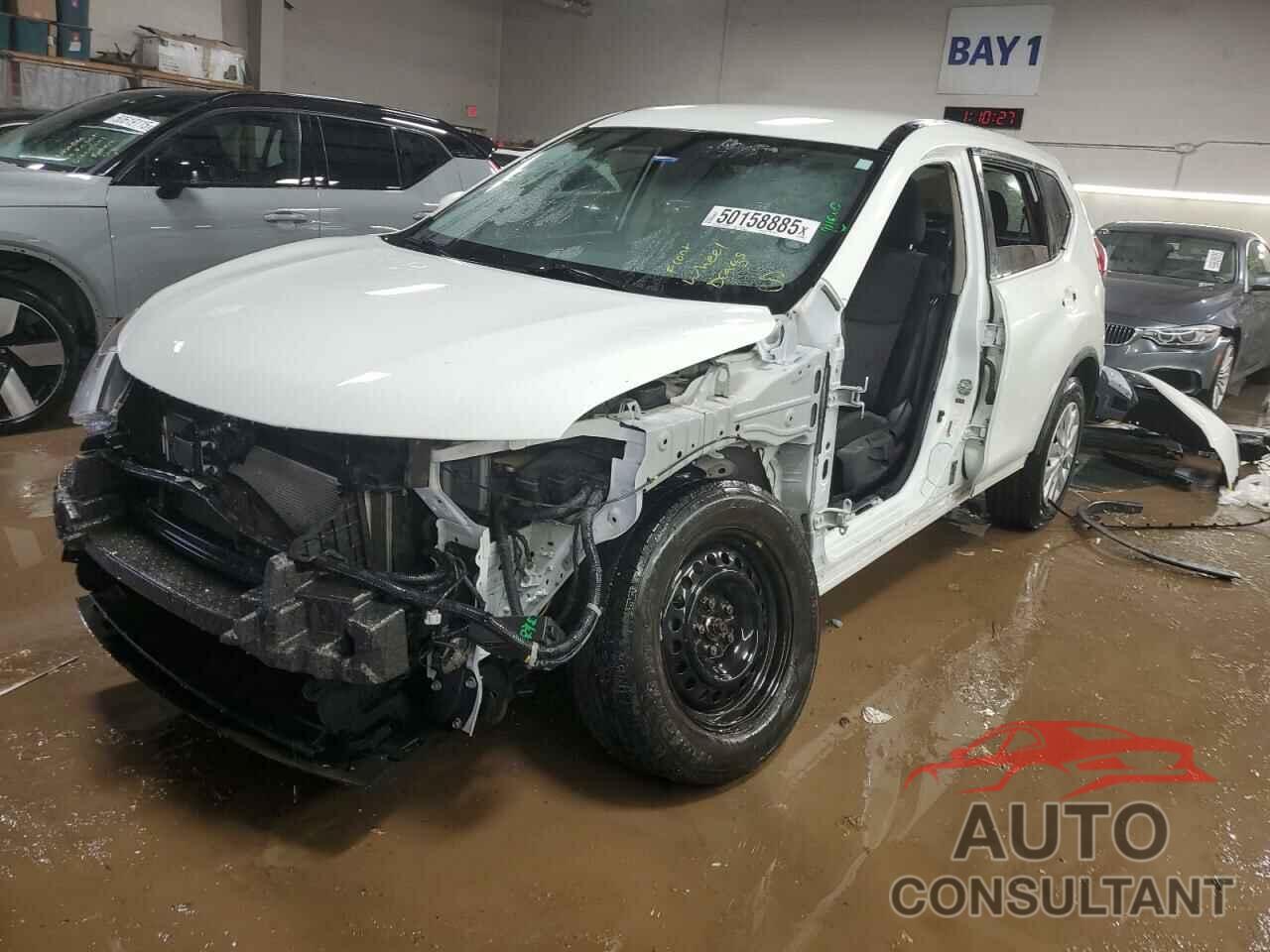 NISSAN ROGUE 2017 - KNMAT2MT9HP610445