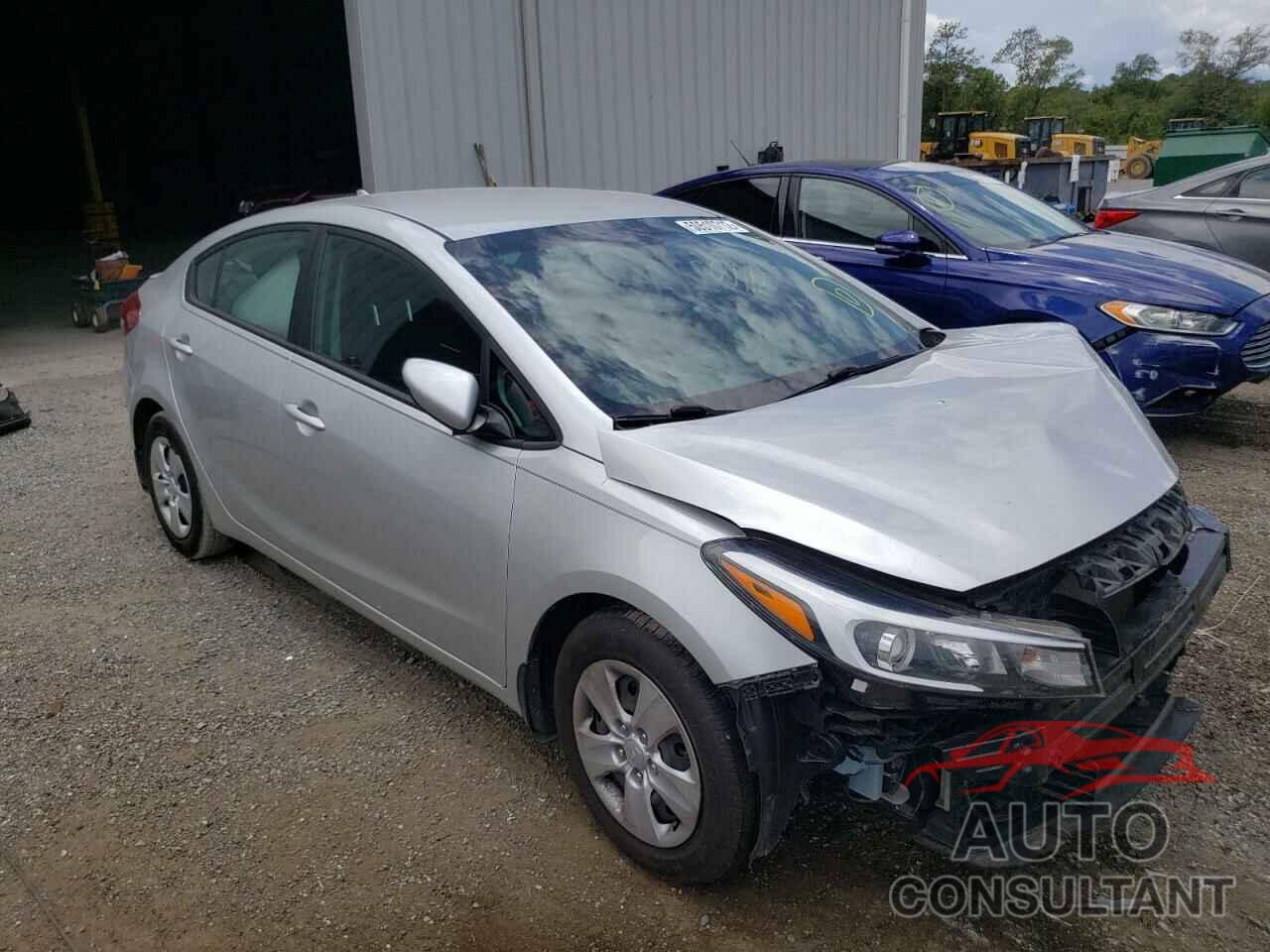 KIA FORTE 2018 - 3KPFK4A74JE168370