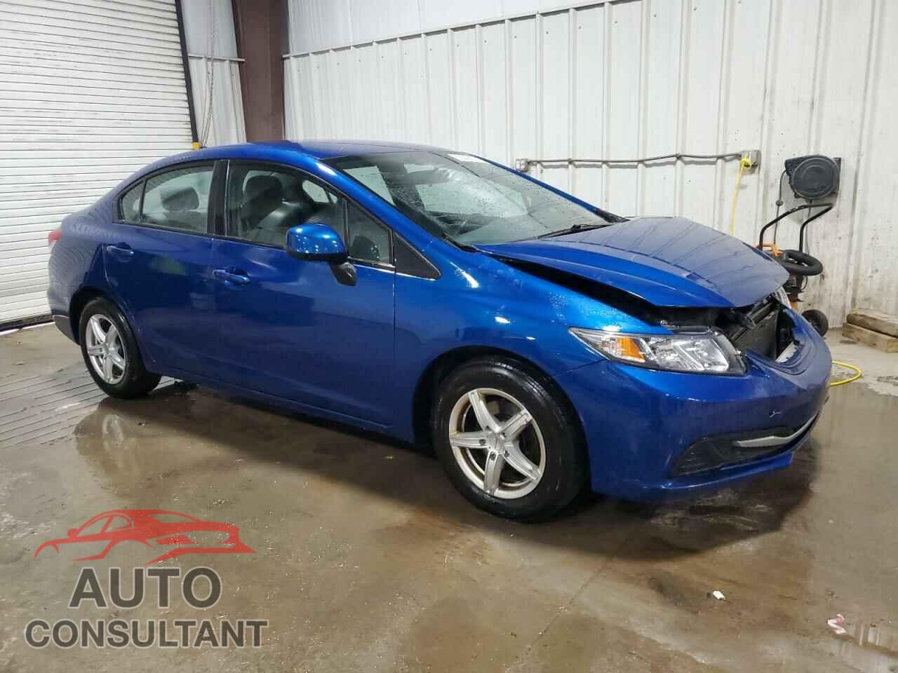 HONDA CIVIC 2013 - 2HGFB2F57DH596567