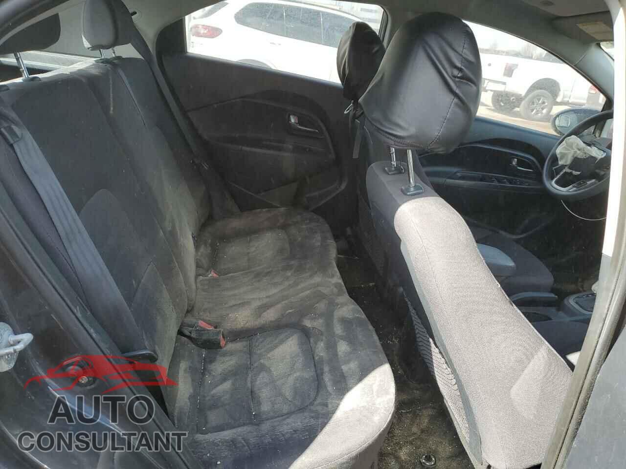 KIA RIO 2013 - KNADM5A36D6803861