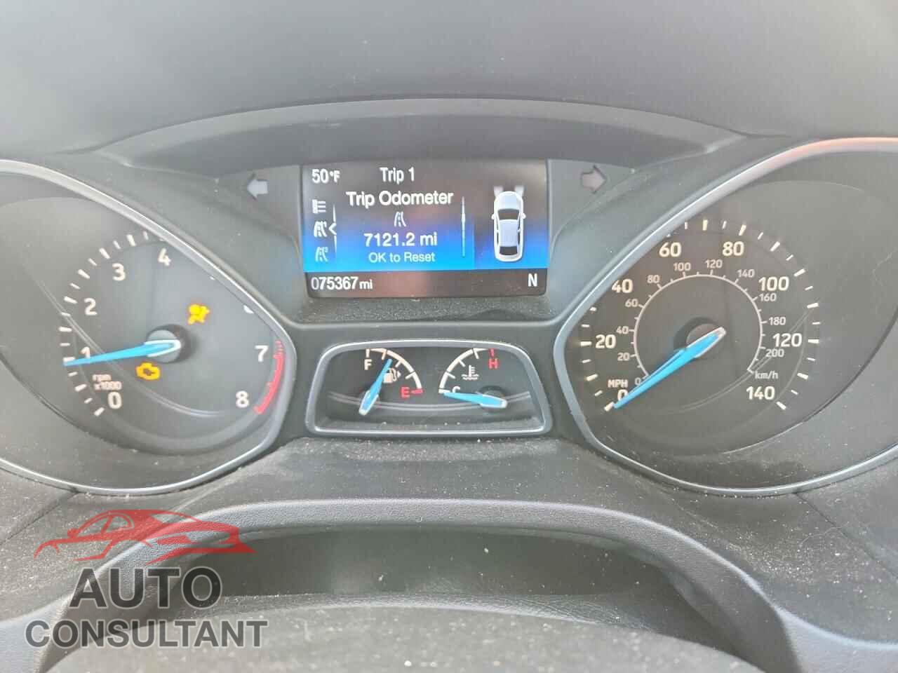 FORD FOCUS 2017 - 1FADP3FE1HL322745