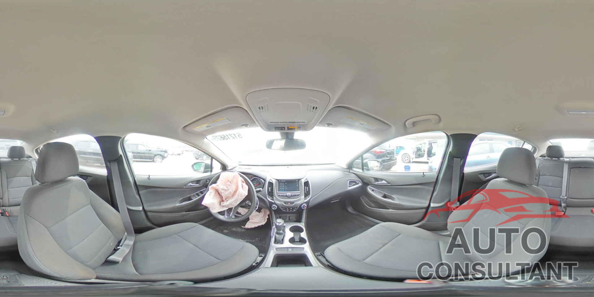CHEVROLET CRUZE 2017 - 1G1BE5SM7H7277828