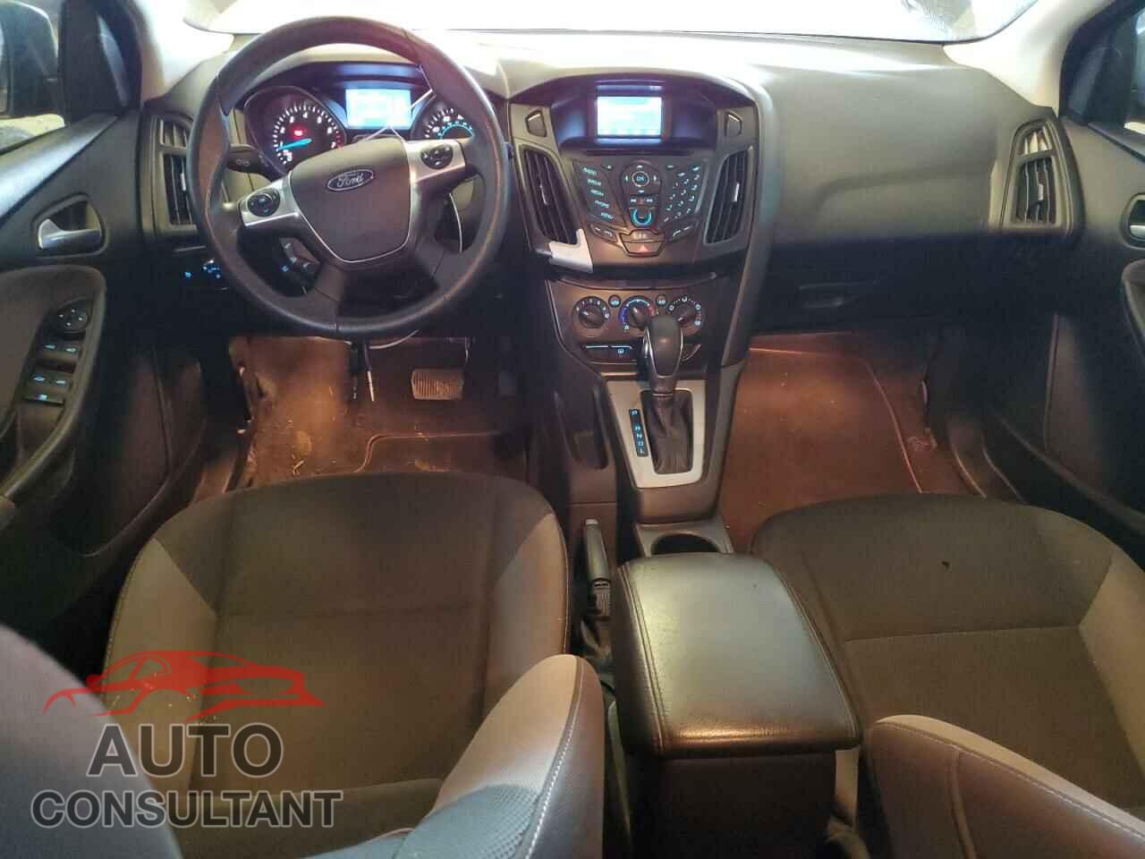 FORD FOCUS 2014 - 1FADP3K21EL391765