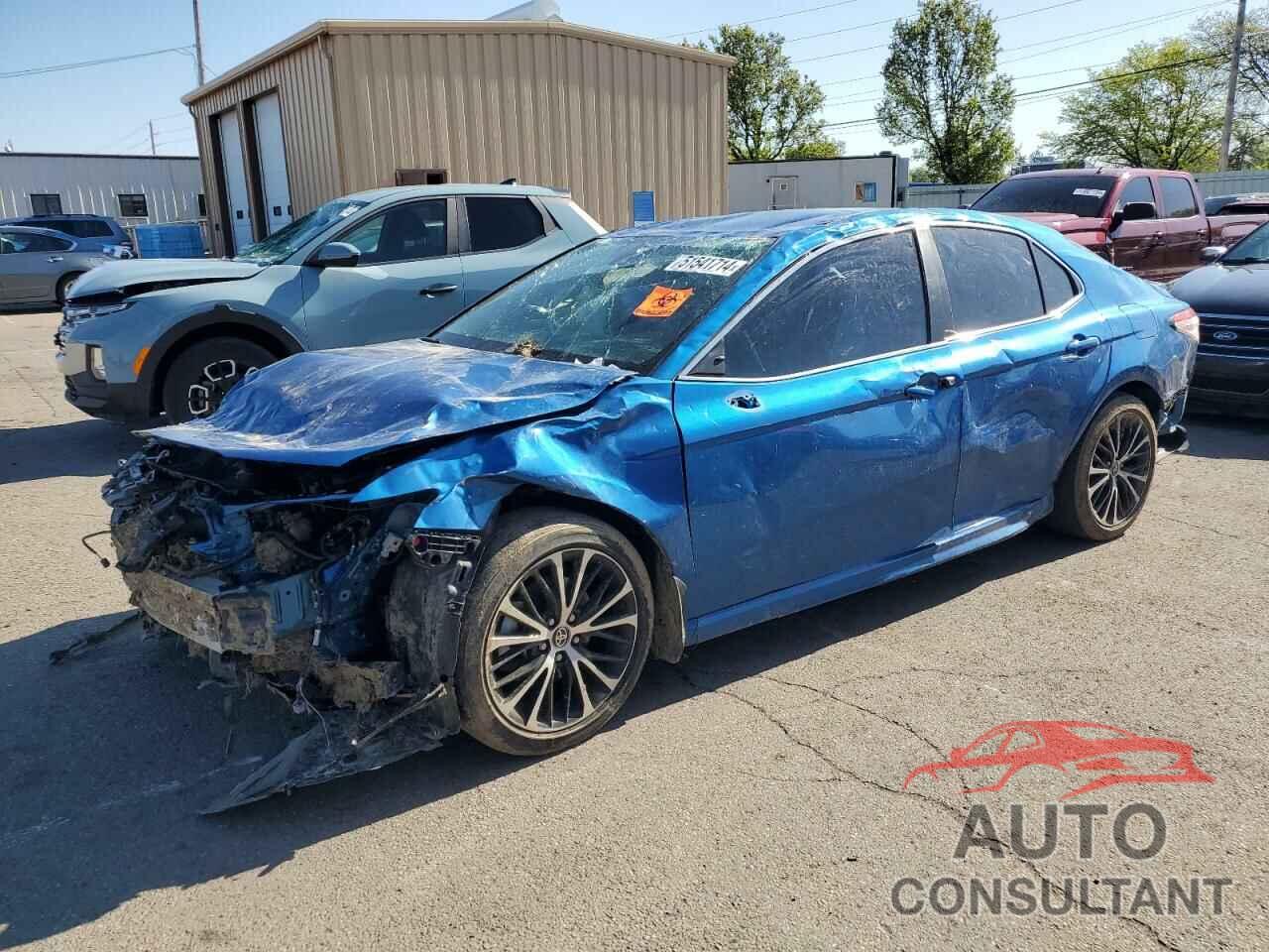 TOYOTA CAMRY 2020 - 4T1G11AK5LU379037