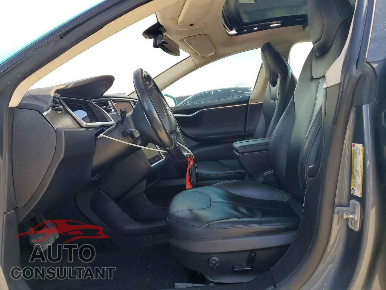 TESLA MODEL S 2013 - 5YJSA1CN7DFP05727