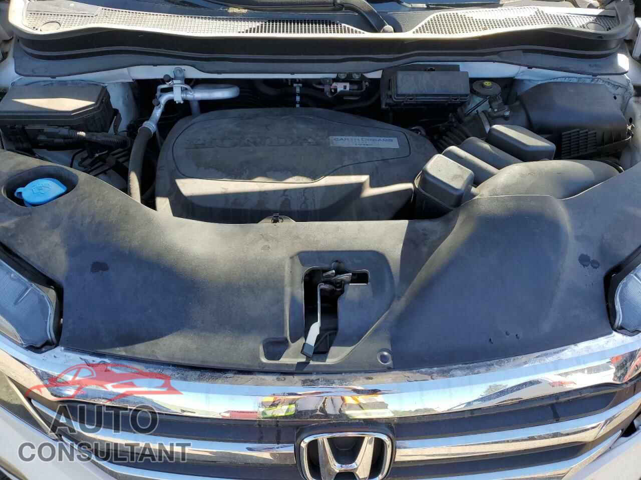 HONDA PILOT 2017 - 5FNYF5H19HB013080