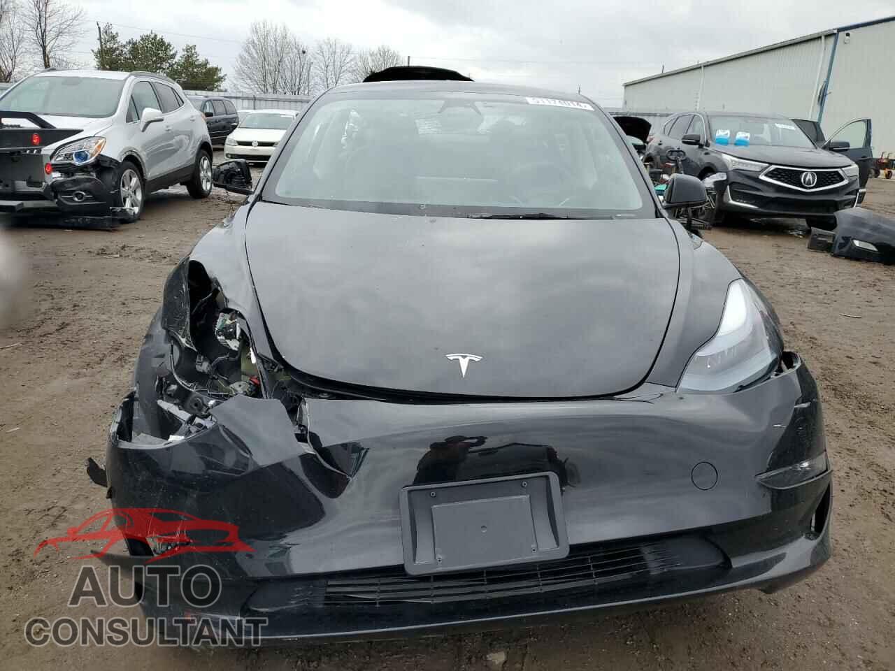 TESLA MODEL 3 2023 - LRW3E1EB1PC943082