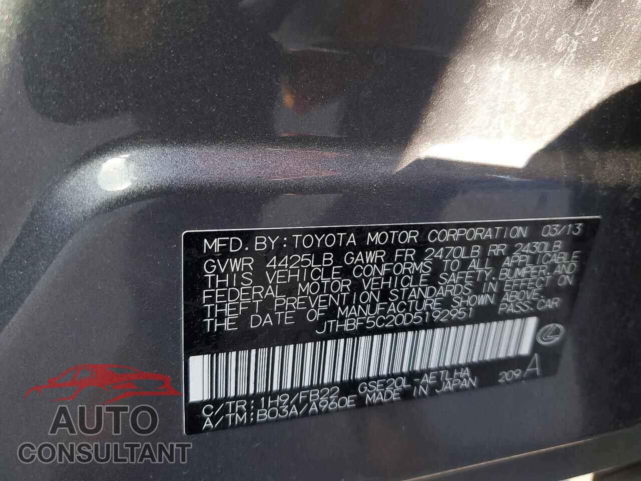 LEXUS IS 2013 - JTHBF5C20D5192951