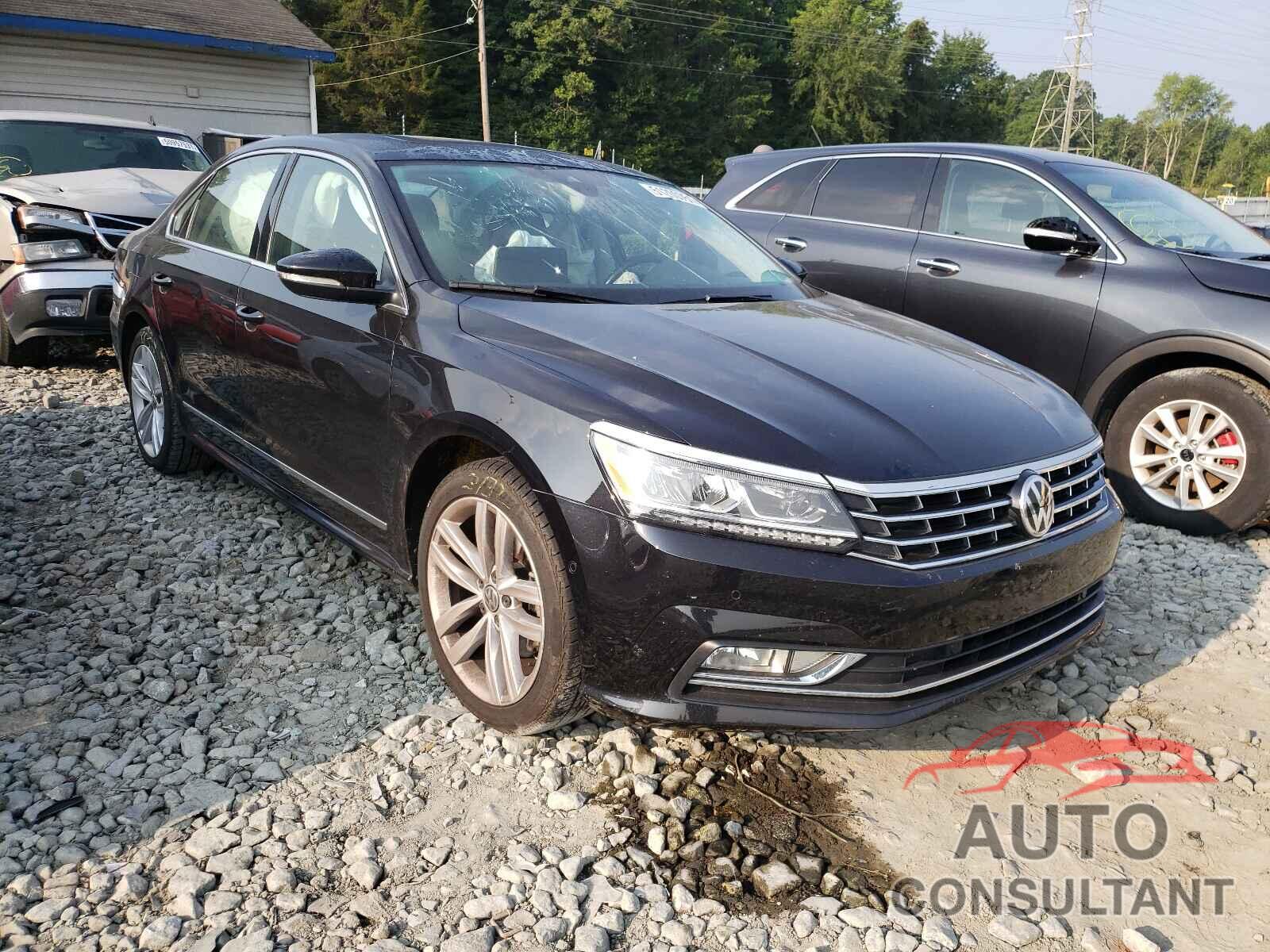 VOLKSWAGEN PASSAT 2018 - 1VWCA7A31JC027877