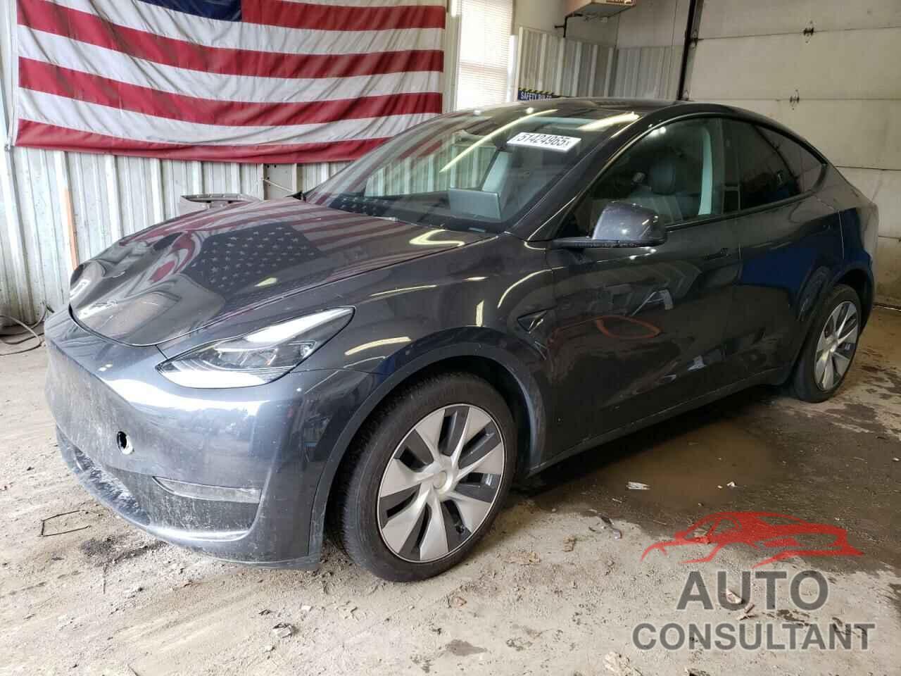 TESLA MODEL Y 2024 - 7SAYGDEE0RA247799