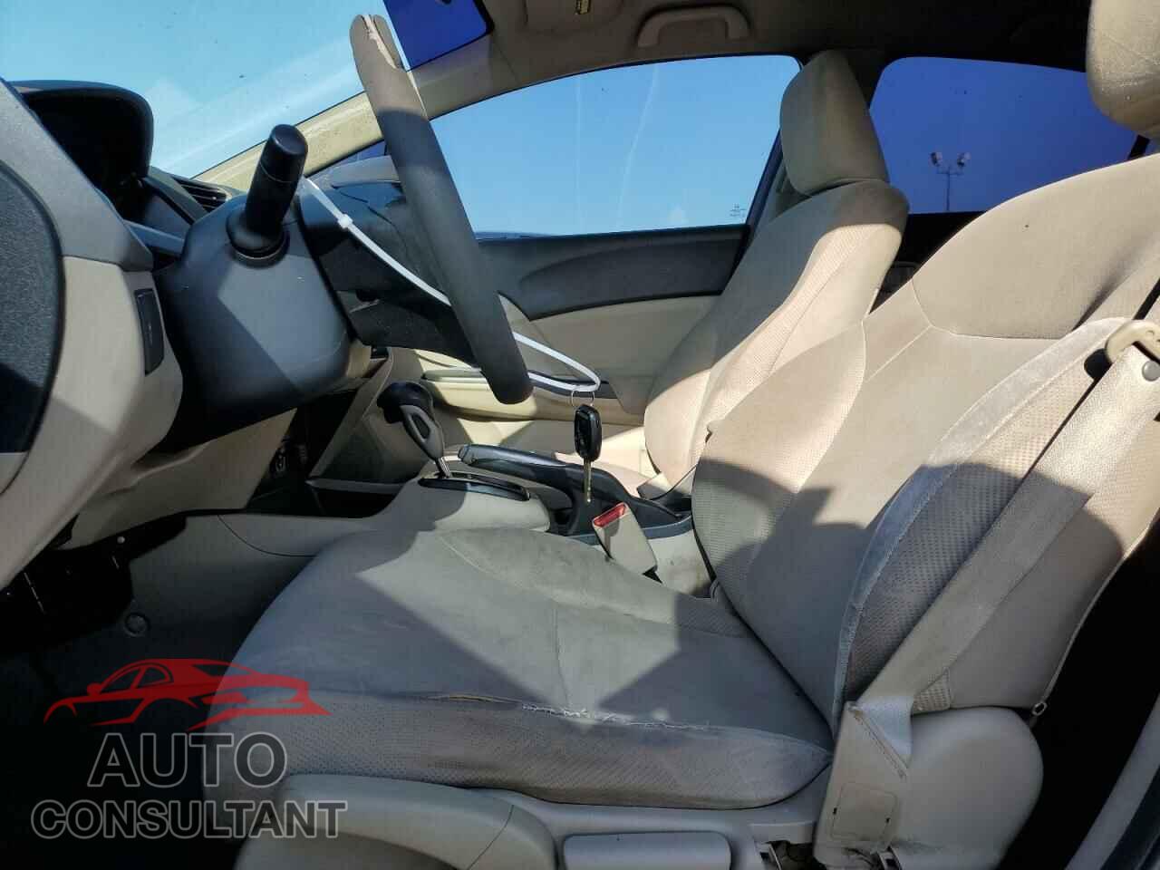 HONDA CIVIC 2012 - 2HGFB2F57CH512603