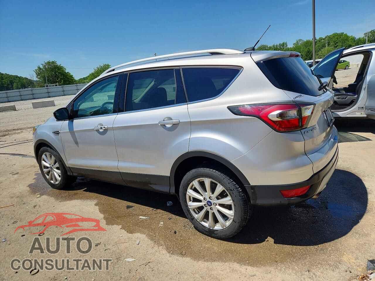 FORD ESCAPE 2017 - 1FMCU0JD2HUB39002