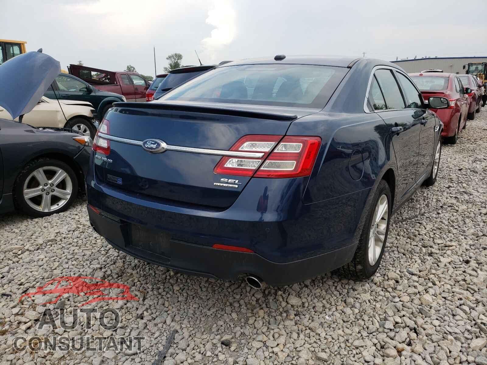 FORD TAURUS 2017 - 1FAHP2E86HG106261