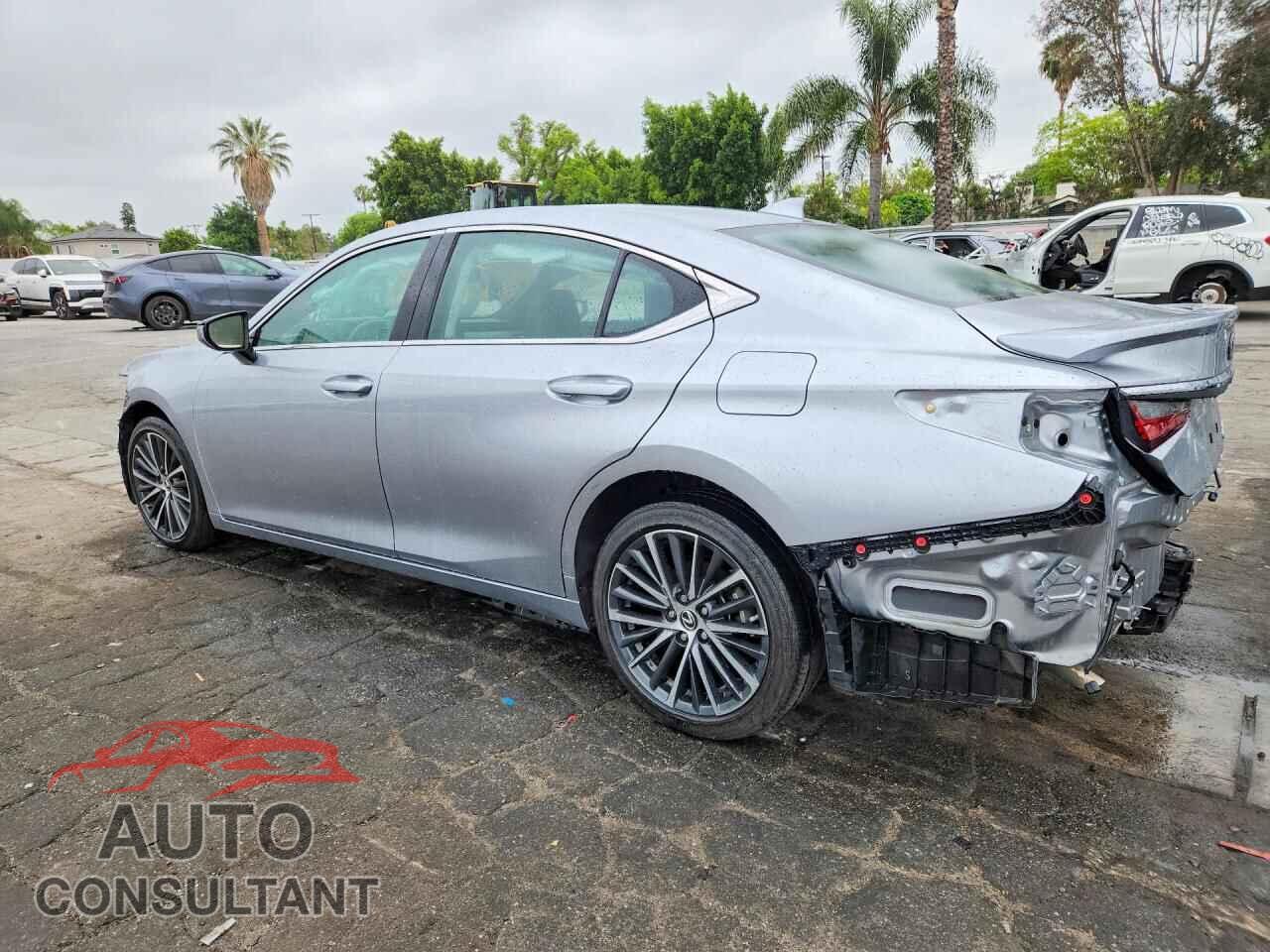 LEXUS ES300 2023 - 58ADA1C12PU028172