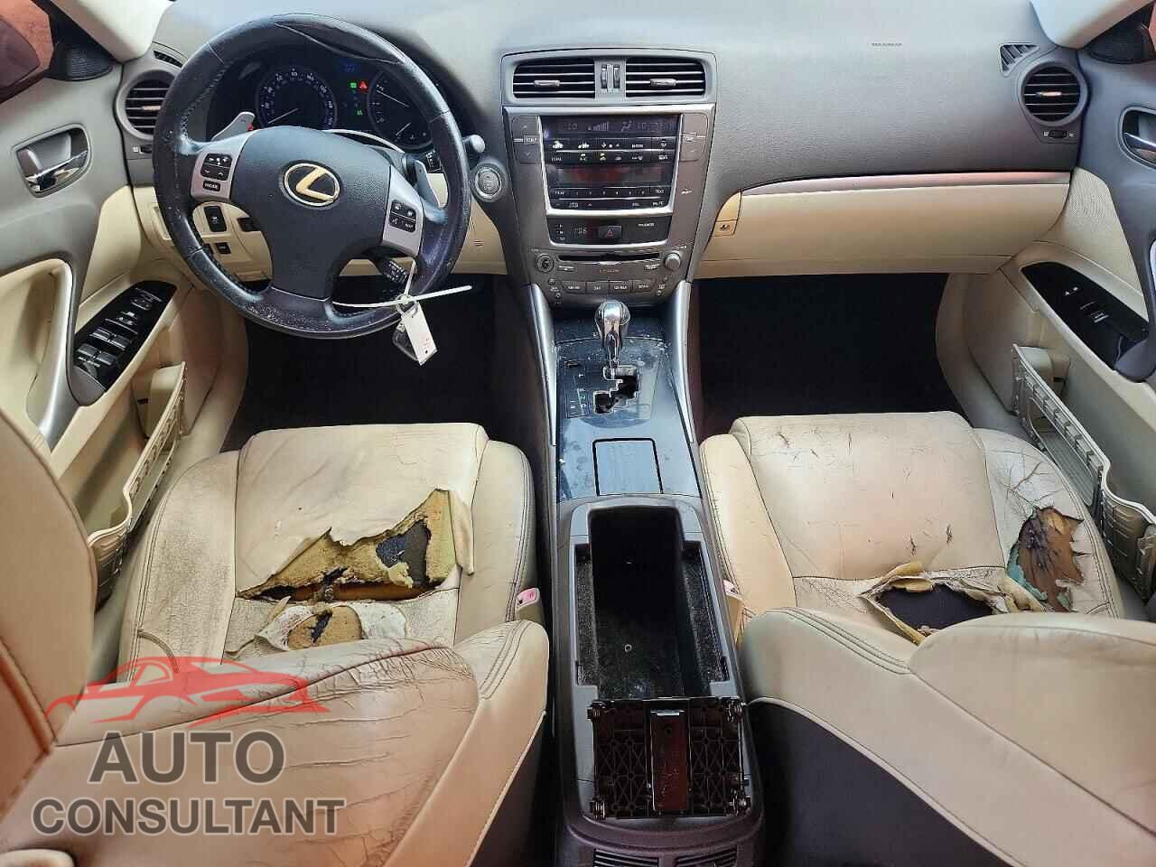 LEXUS IS 2012 - JTHBF5C20C5167322