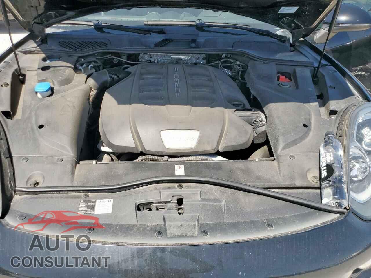 PORSCHE CAYENNE 2015 - WP1AF2A20FLA31124