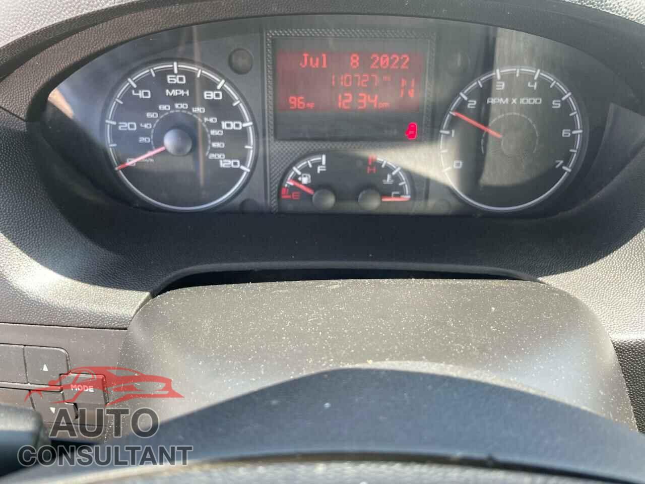 FORD TRANSIT CO 2017 - 1FTYE2YM1HKB55275