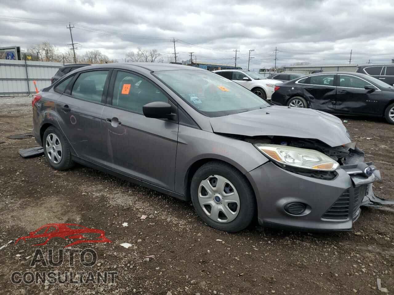 FORD FOCUS 2014 - 1FADP3E2XEL135961