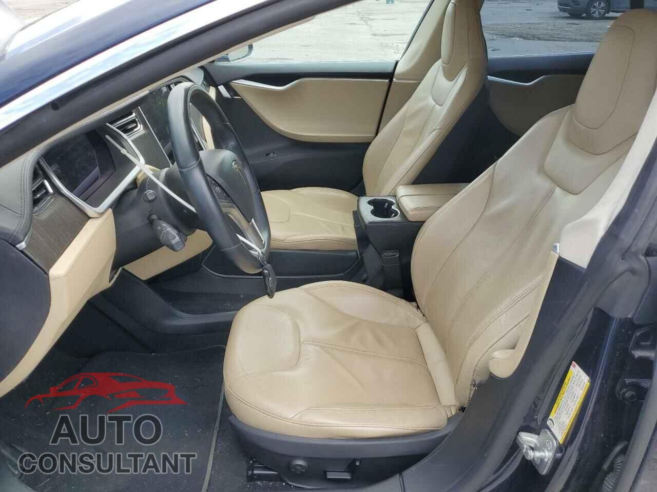 TESLA MODEL S 2013 - 5YJSA1CG1DFP04722