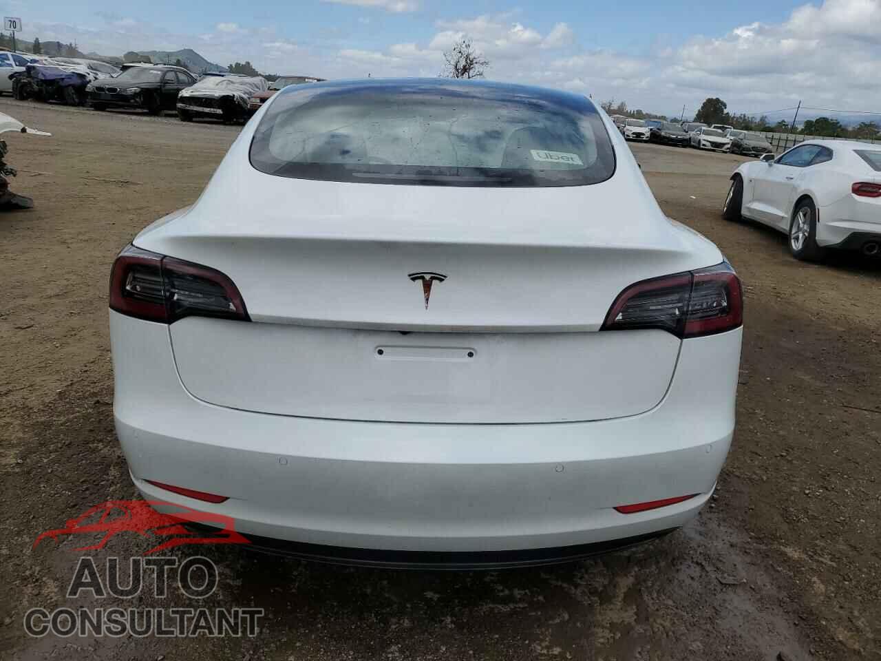 TESLA MODEL 3 2022 - 5YJ3E1EA3NF369210