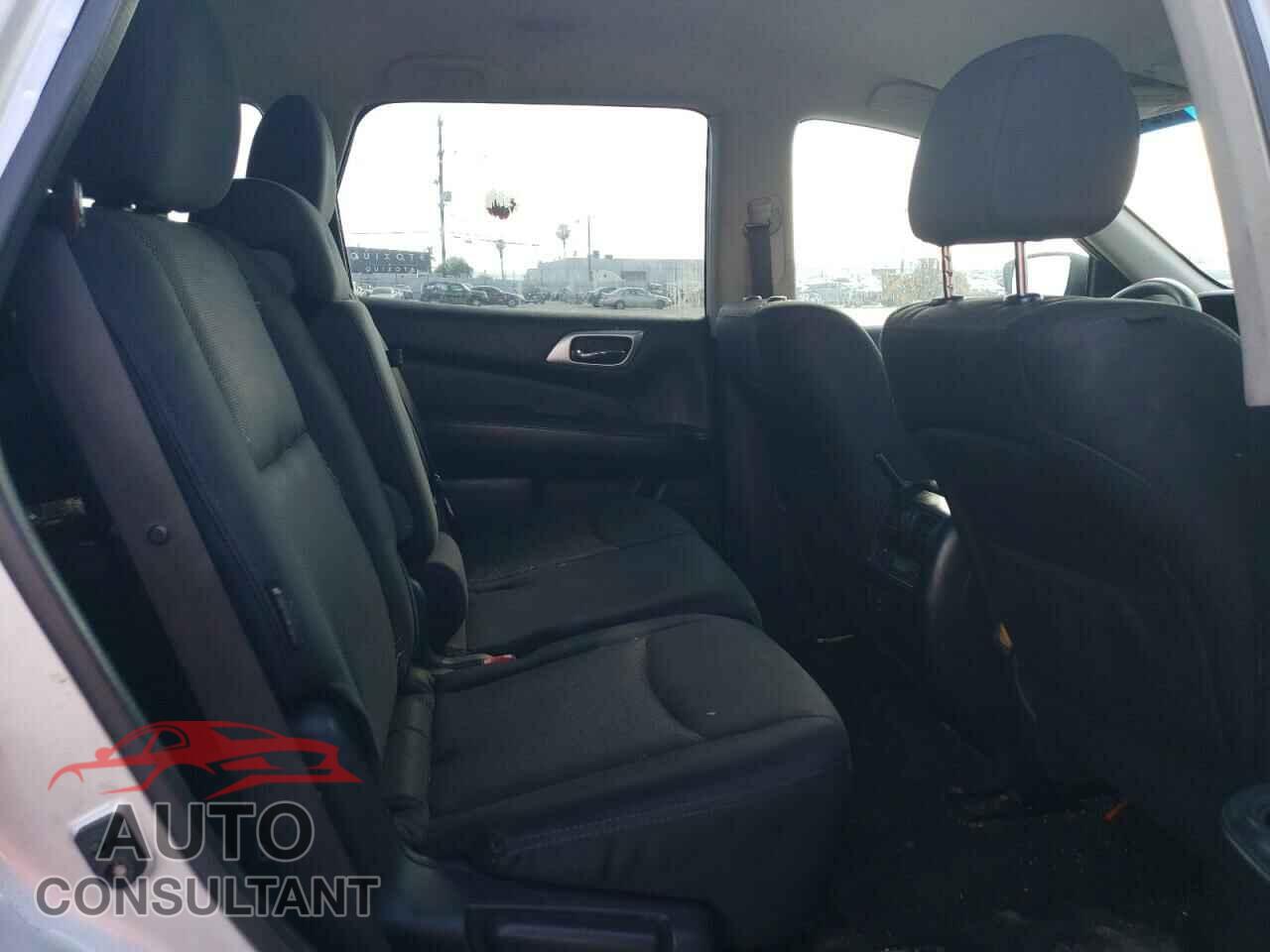 NISSAN PATHFINDER 2018 - 5N1DR2MNXJC641841