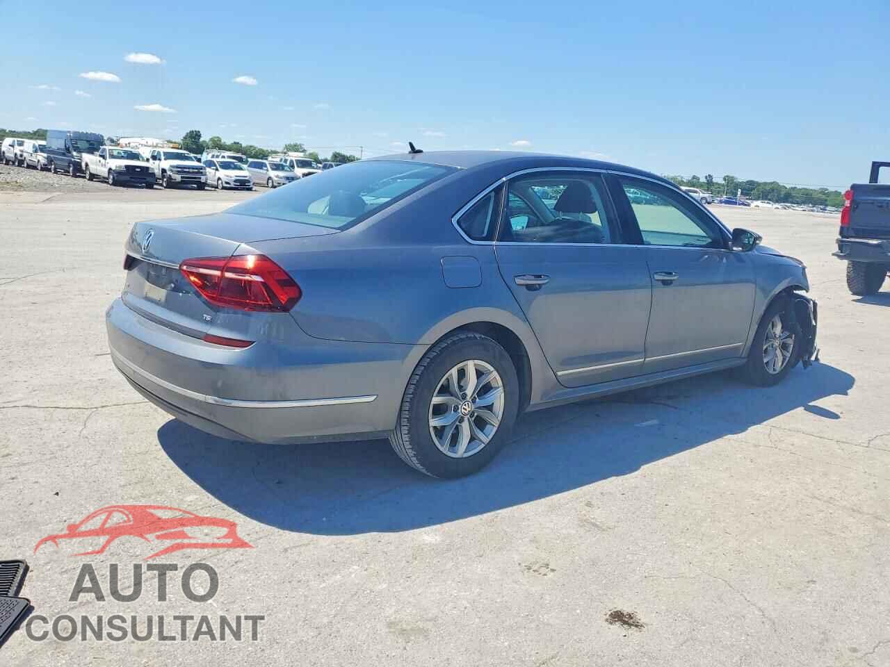 VOLKSWAGEN PASSAT 2017 - 1VWAT7A36HC042306