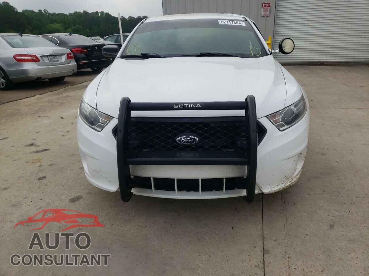 FORD TAURUS 2018 - 1FAHP2MK2JG131483