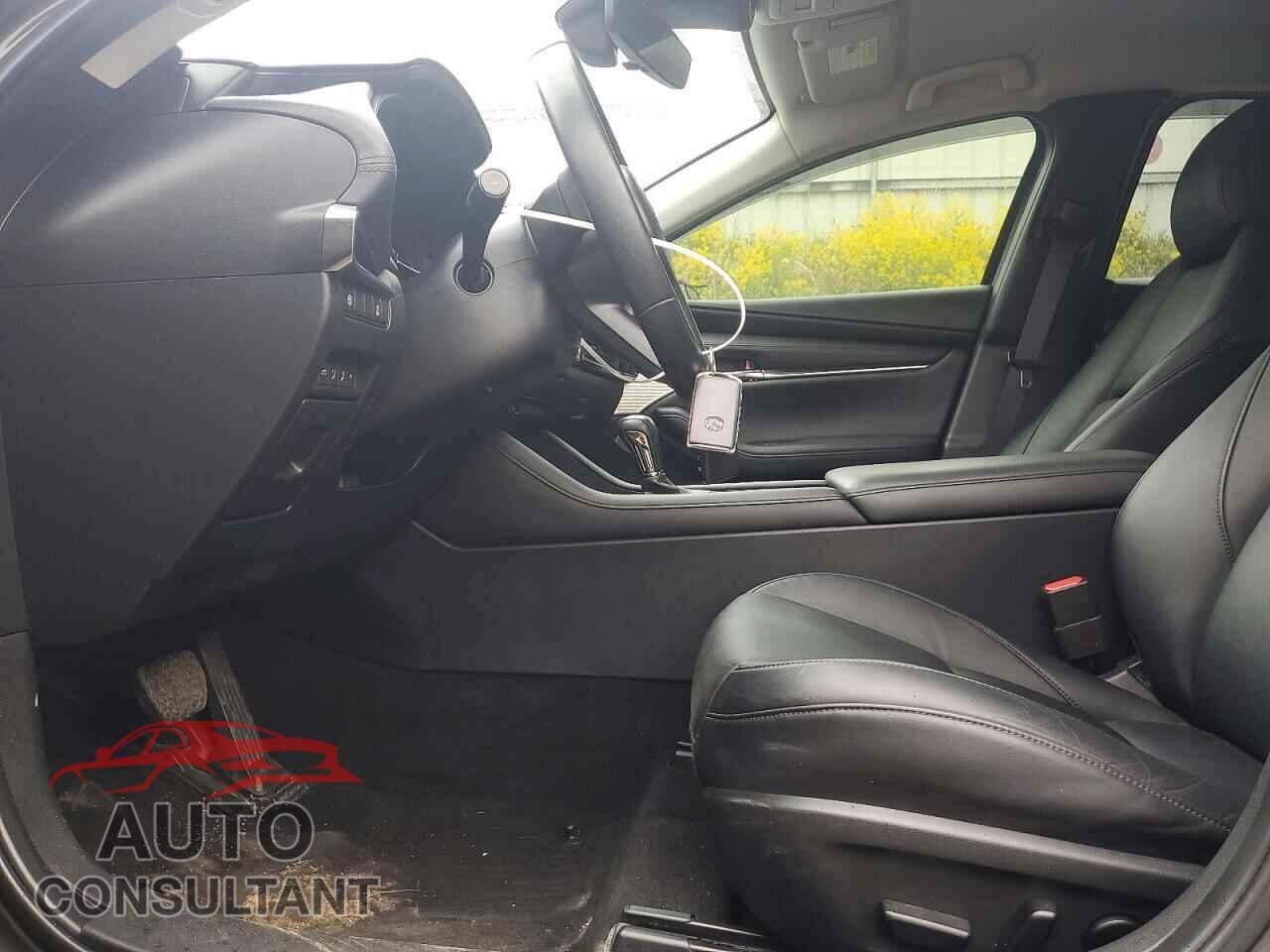 MAZDA 3 2019 - JM1BPADL1K1127691