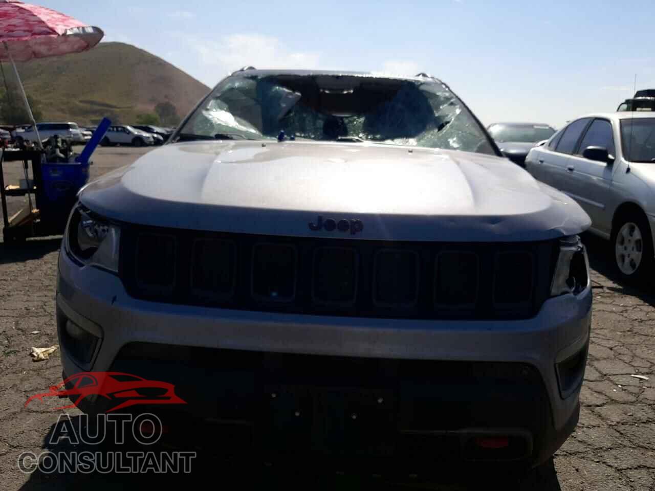 JEEP COMPASS 2017 - 3C4NJDDB5HT679784