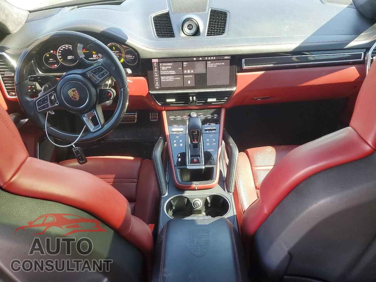 PORSCHE CAYENNE 2020 - WP1AH2AY6LDA44156