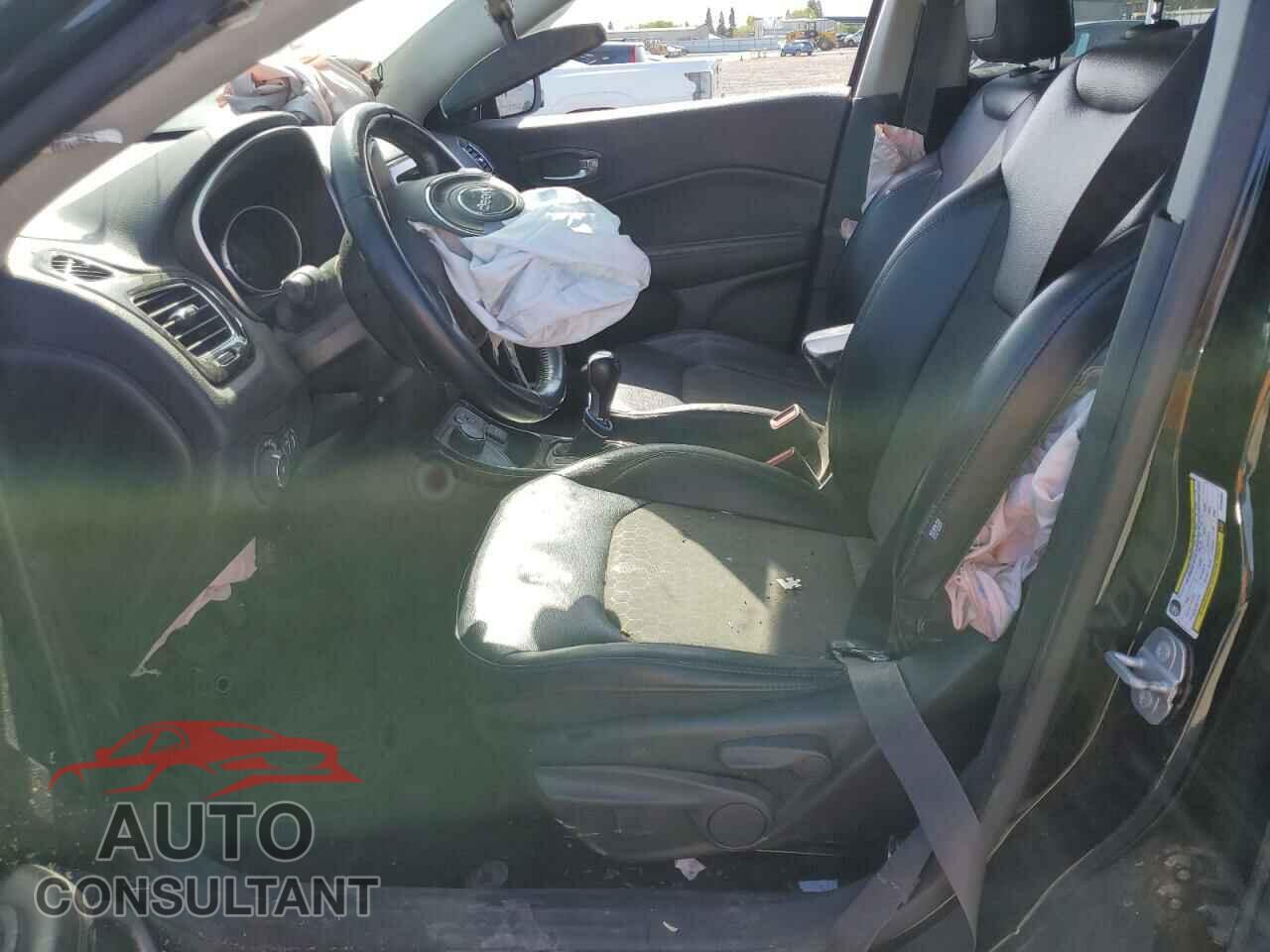 JEEP COMPASS 2019 - 3C4NJDBB2KT826587