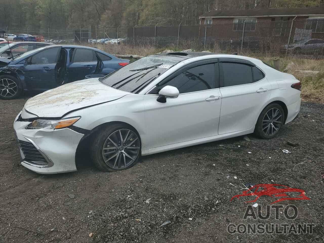 TOYOTA CAMRY 2023 - 4T1F11AK2PU766730